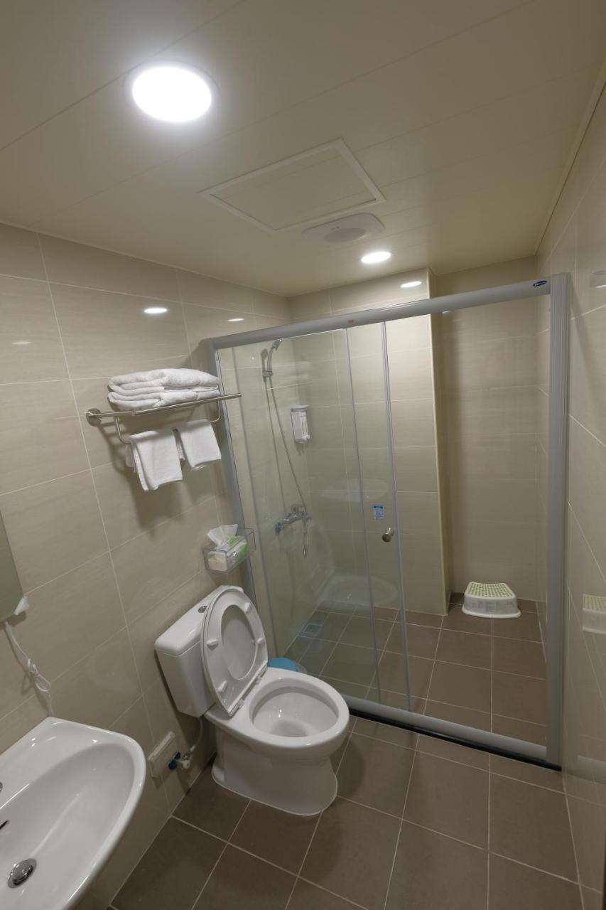 Sumu X Sumu Bed & Breakfast Đông Cảng Ngoại thất bức ảnh